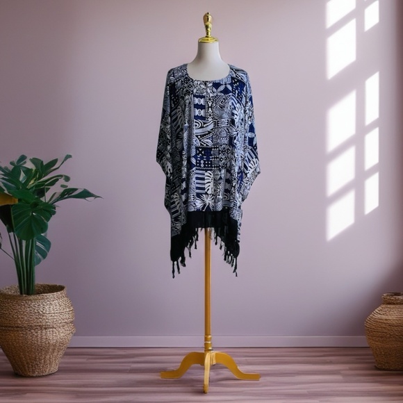 0122/ Black Purple Patterns Poncho with fringed, Tropical Pattern Poncho - Picture 2 of 11